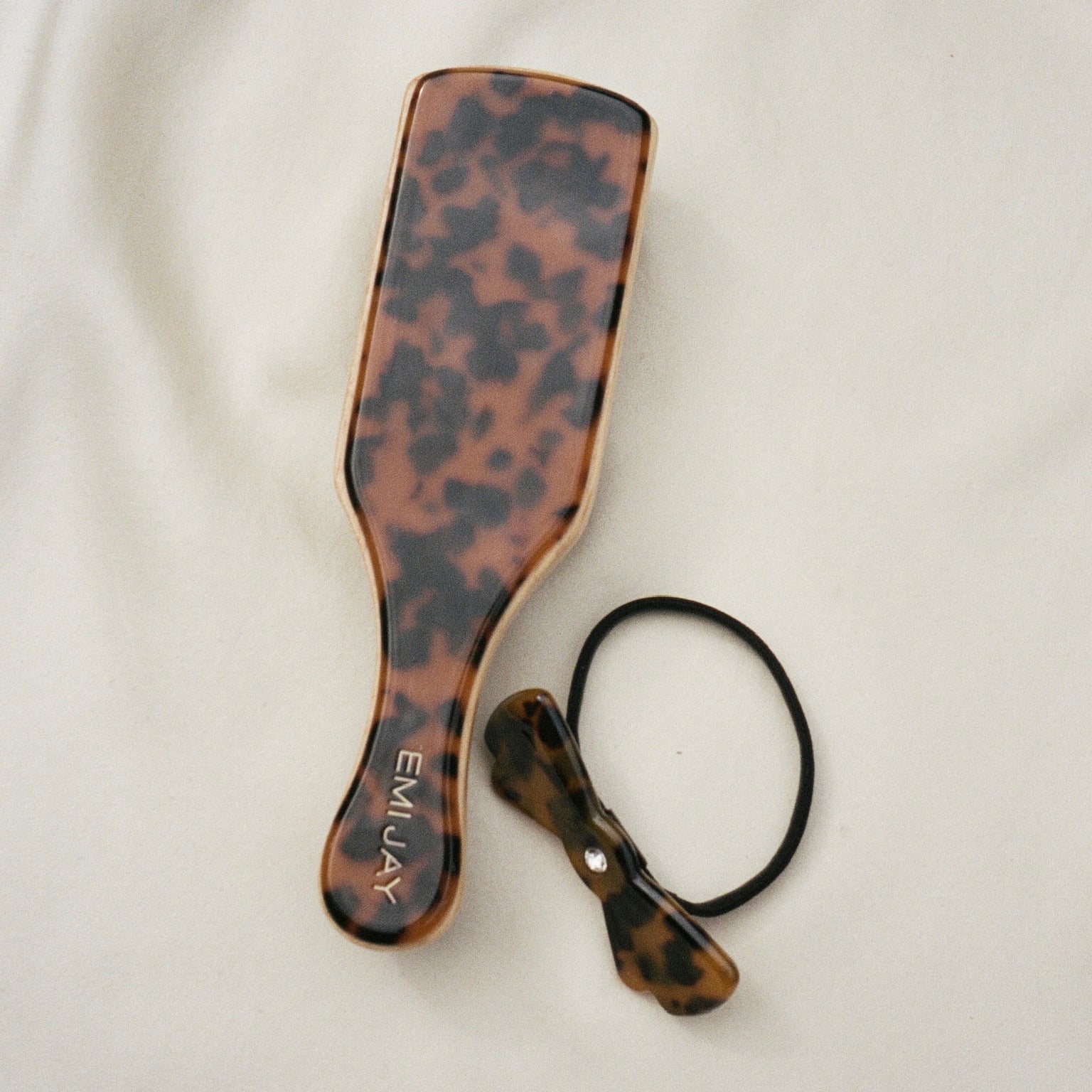 Bow Hair Tie in Tortoise